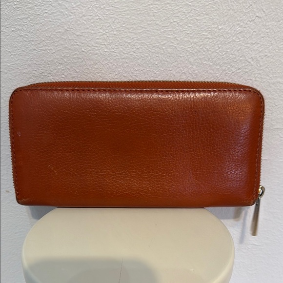 Michael Kors Burnt Orange Leather Wallet -GUC - Picture 2 of 10